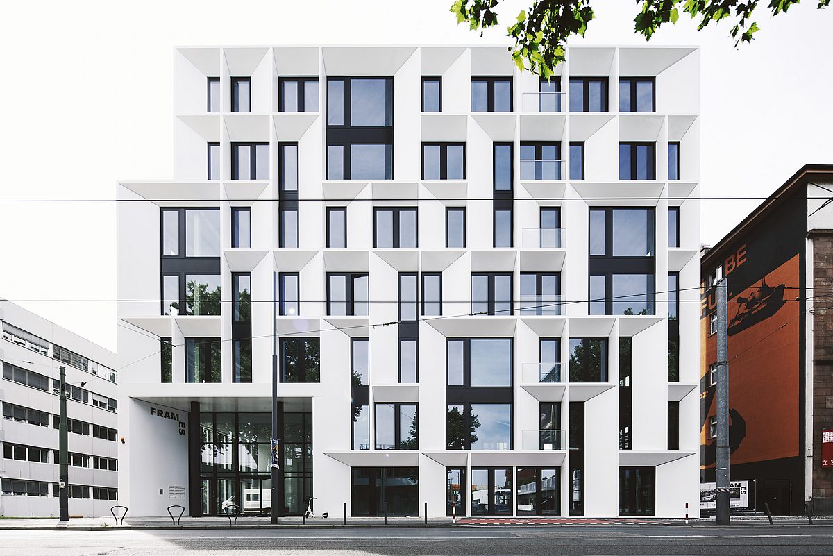 Frames - Hanauer Landstraße